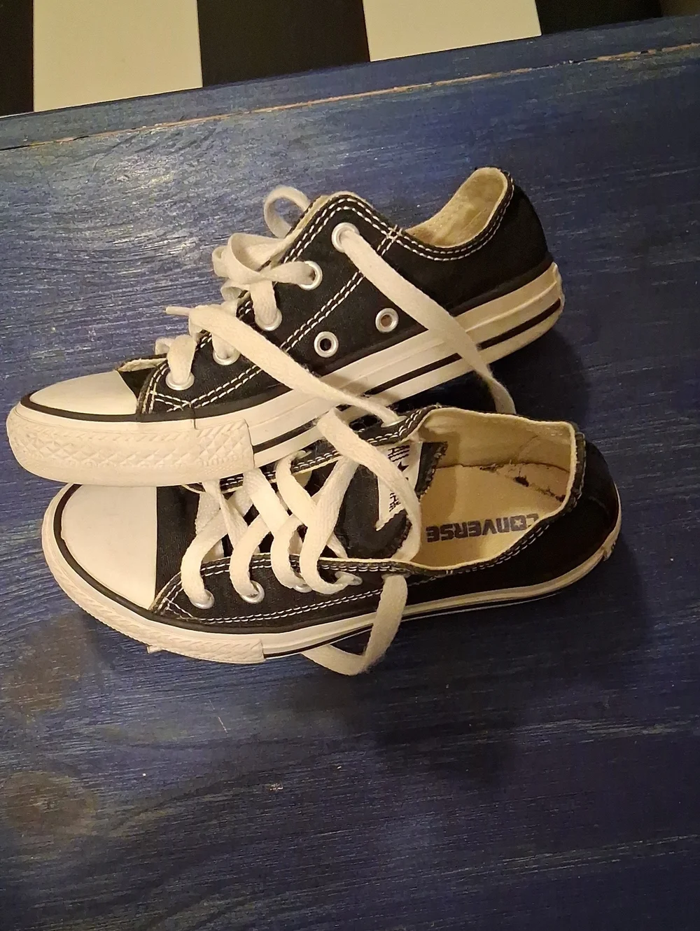 Converse Kids' Classic Low Top Canvas Sneakers - Black/White